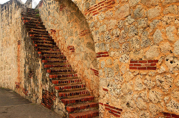 石头梯圣人星期天多米尼加共和国