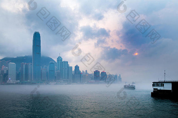 迷雾港-香港维多利亚港