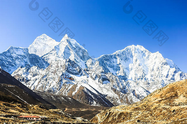 徒步旅行珠穆朗玛峰基地营尼泊尔亚洲