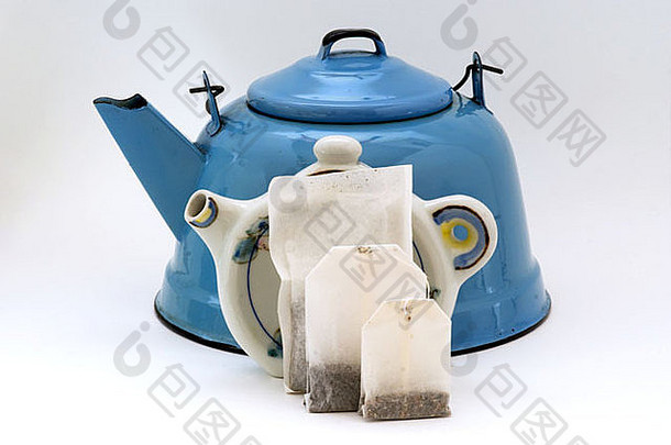 大小茶包前面茶壶形状袋持有人蓝色的搪瓷<strong>烧水壶</strong>