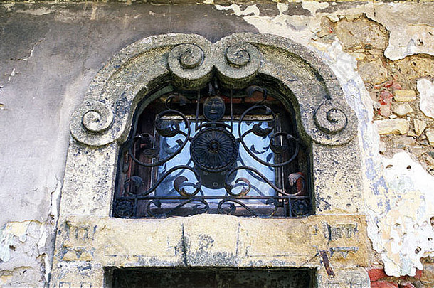 克罗地亚萨格勒布老石门装饰详图
