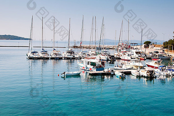 希腊海滨小镇