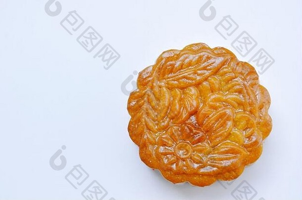 白色背景的中国传统节日甜点月饼