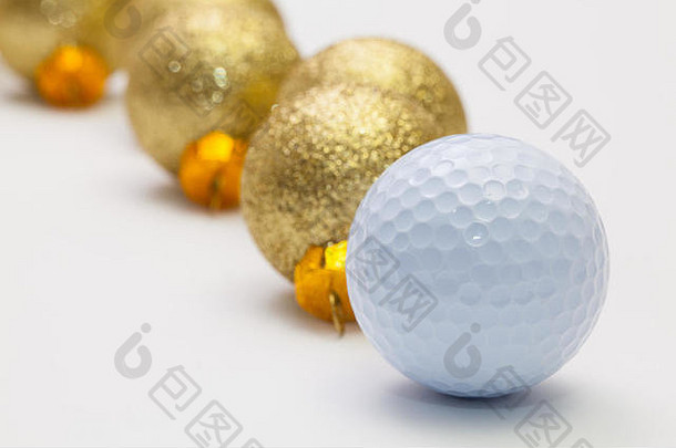高尔夫球球圣诞节装饰白色表格