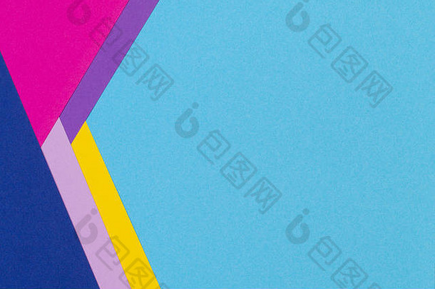 抽象几何纸横幅背景采用时尚的浅蓝色、黄色、粉色、紫色纸纹理背景