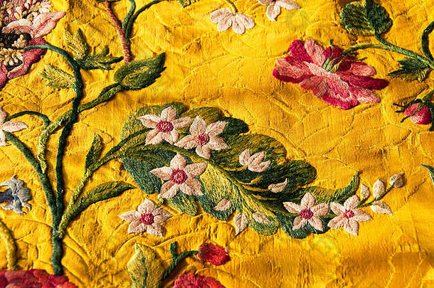 世纪刺绣日期罕见的幸存者一块丝绸锦织物设计宝塔花