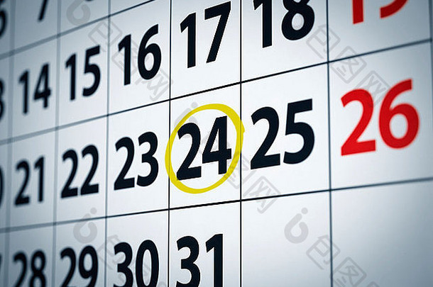 用黄墨水在日历上圈出的日期。