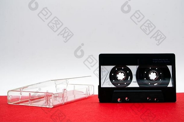 老式录音带。过时的设备录音高保真立体声设备。老式磁带录音技术。