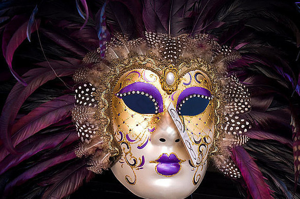 威尼斯狂欢节紫色的面具