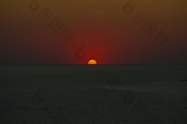 日落晚上海地平线背景网络页面设计