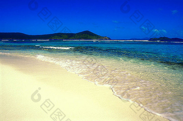美属维尔京群岛圣托马斯岛上的白色特洛伊海滩。USVI加勒比海