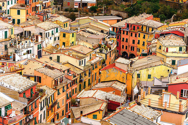意大利利古里亚拉斯佩齐亚省的一个小镇，Vernazza（Vulnetia）房屋鸟瞰图。这是联合国教科文组织（UNESCO）的一块土地
