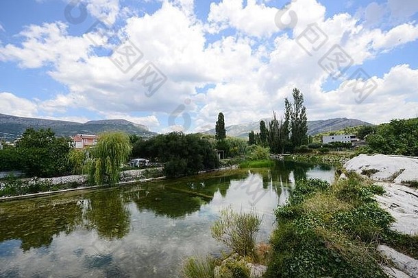 克罗地亚斯普利特附近的贾德罗河。