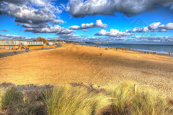 沙洲海滩普尔多塞特郡英格兰Cloudscape绘画生动的明亮的颜色Hdr