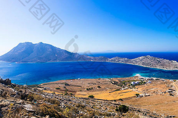 美丽的阿莫尔戈斯岛全景视图基克拉迪群岛希腊