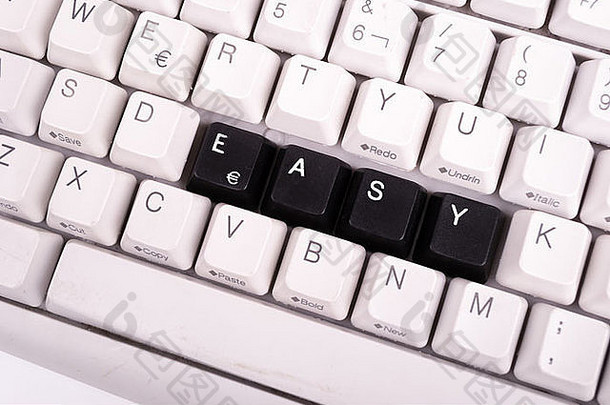 用电脑键盘上的黑键轻松书写单词。
