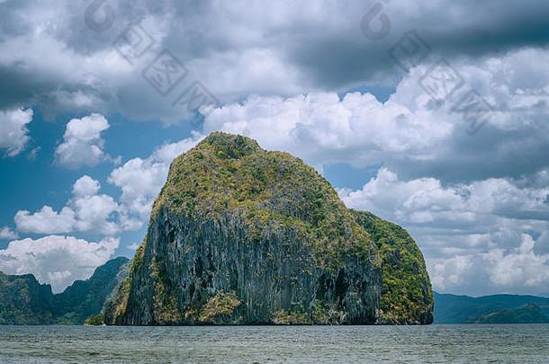 自然风景pinagbuyutan岛托儿所巴拉望省冒险岛跳来跳去旅行船之旅菲律宾