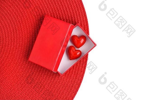 情人节一天背景心红色的礼物盒子空间文本