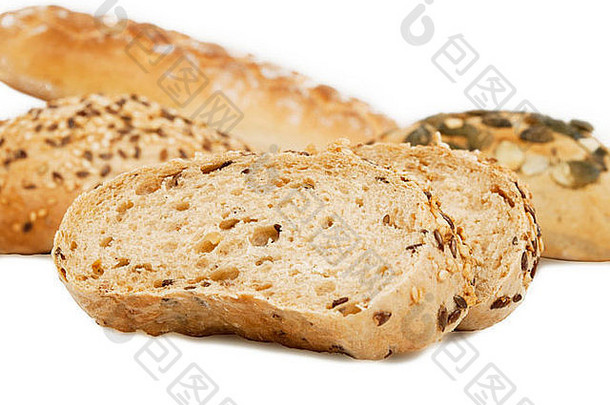类型新鲜的面包孤立的白色背景