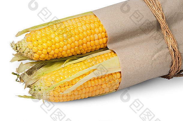 玉米结实的矮纸袋系绳子孤立的白色背景