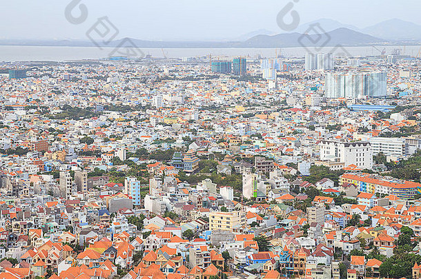 空中视图挥动知道越南受欢迎的海滩城市拥挤的小建筑关闭海山