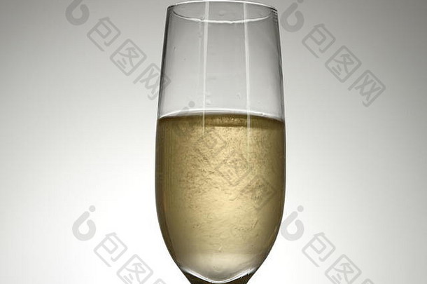 香槟玻璃孤立的