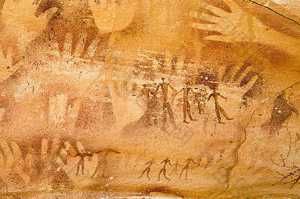 岩石艺术mestakawi洞穴Wadi苏拉区域gilfkebir地区埃及的西方沙漠