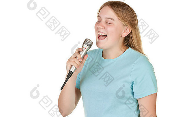 十几岁的<strong>女孩唱歌</strong>卡拉ok孤立的白色