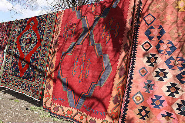 亚美尼亚耶烈万地毯