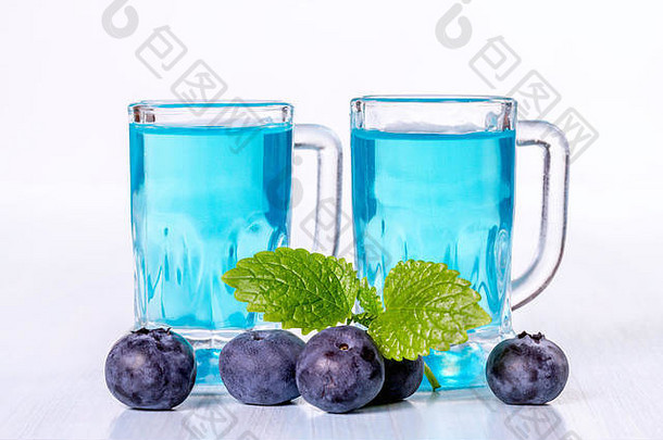 利口酒蓝莓新鲜的浆果