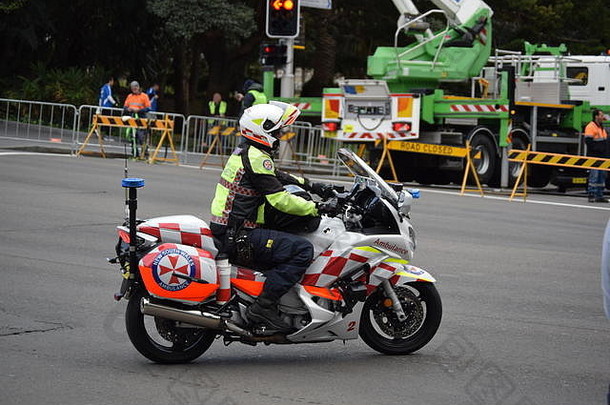 医务人员救护车悉尼