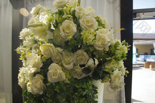 完美的花束噪音豪华的玫瑰婚礼生日情人节一天新娘的花束宴会大厅蓝色的白色粉红色的玫瑰