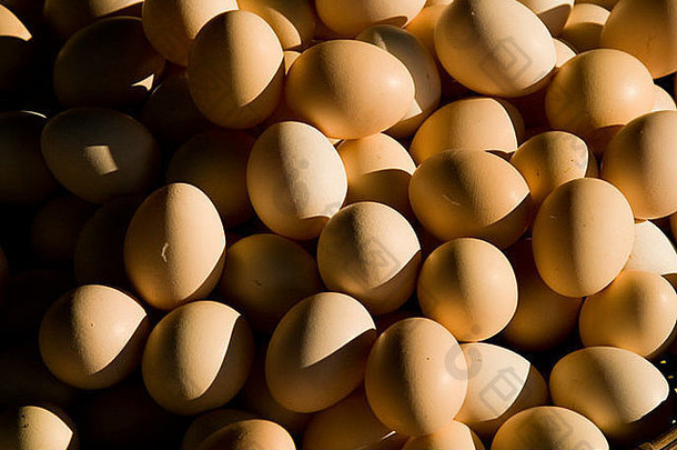 新鲜的鸡蛋出售市场menghai中国西双版纳