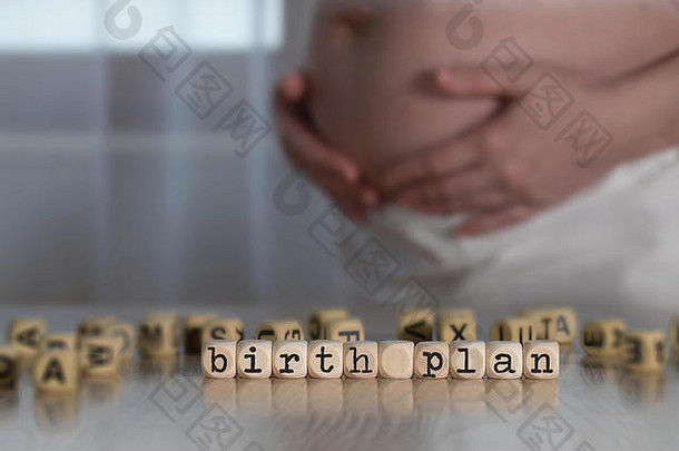 单词出生计划组成木信怀孕了女人背景