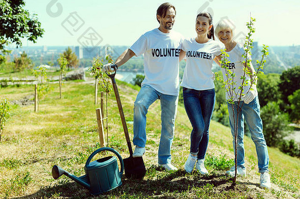 集团志愿者站植物