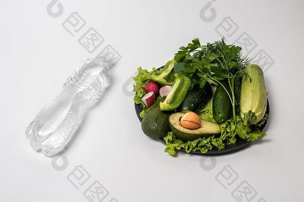 板绿色蔬菜水果瓶水健康的生活方式失去重量酮饮食身体排毒素食主义者素食者食物