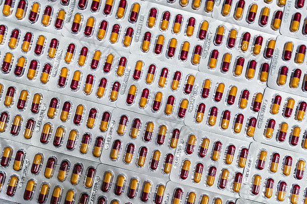 制药行业红黄胶囊药片泡包制药包装药店产品全球医疗保健药物医院