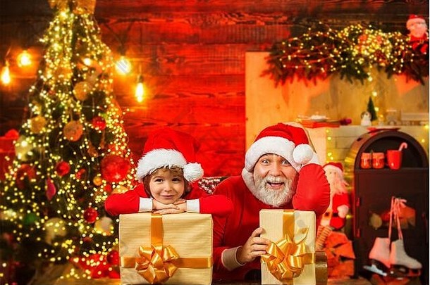 圣诞老人助手圣诞老人老人圣诞节礼物祖父孙子庆祝活动快乐圣诞节快乐一年首页冬天礼物