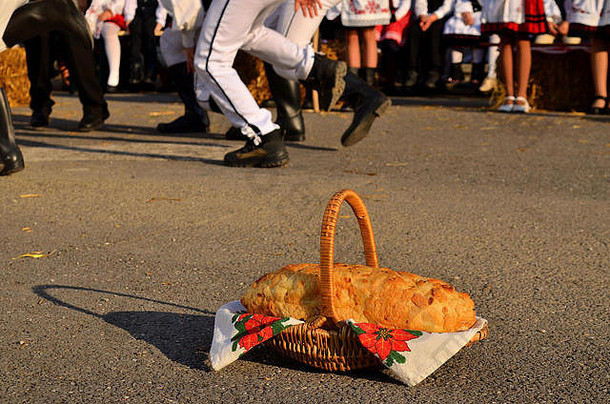 传统的面包收获节日