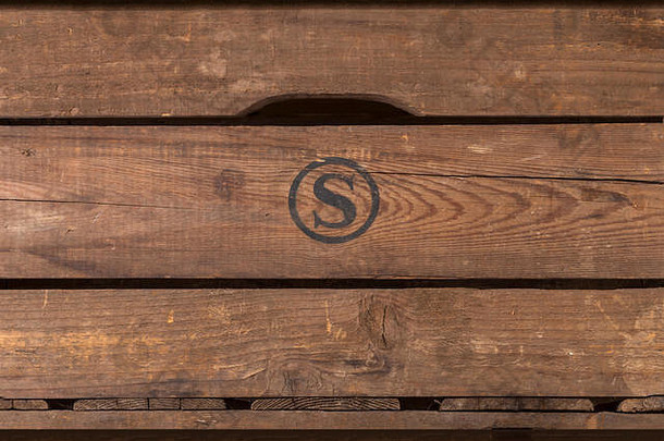 乡村木木板酒盒子