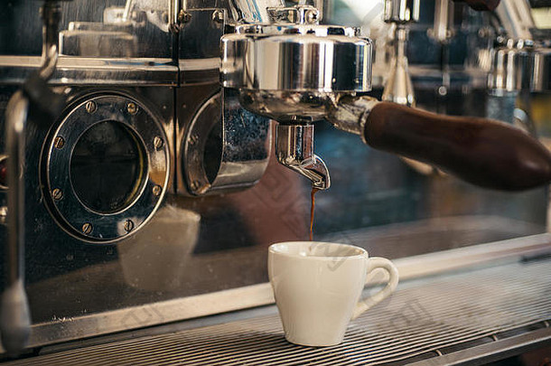 使类型咖啡饮料酝酿咖啡表示机使表示portafilter咖啡杯小杯服务热