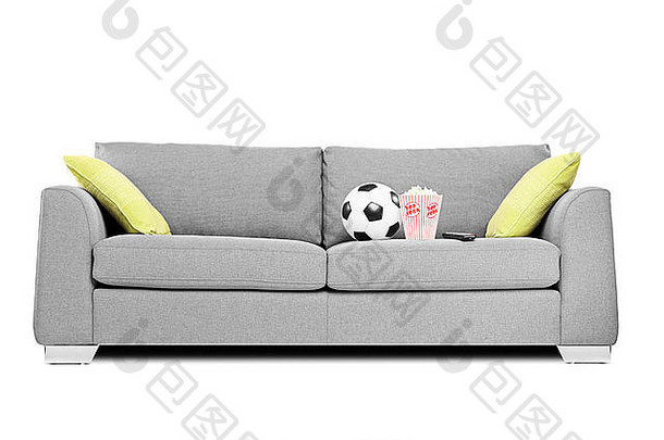 工作室拍摄现代沙发上足球球爆米花盒子