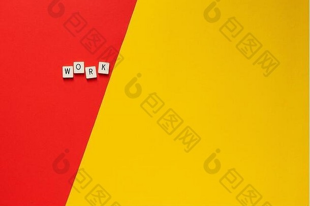 词工作块信红色的黄色的背景概念选择复制空间