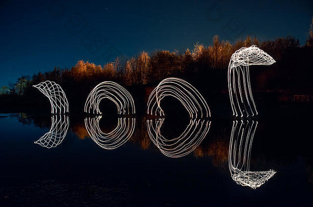 光画图像洞洛克怪物尼斯湖分离图片混合使复合图像Photoshop