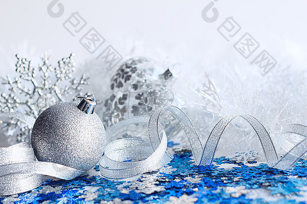 <strong>圣诞</strong>节卡银蓝色的装饰