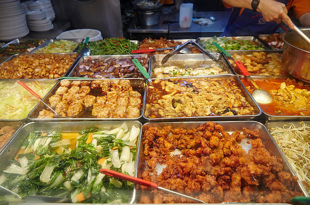 中国人小贩食物新加坡宽选择肉<strong>蔬菜</strong>吃大米