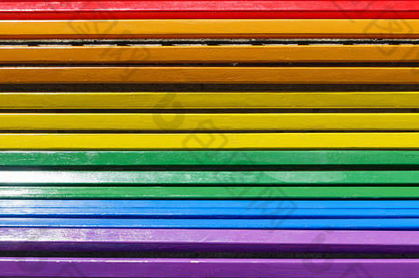 板凳上画彩虹颜色
