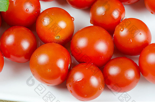 樱桃西红柿白色