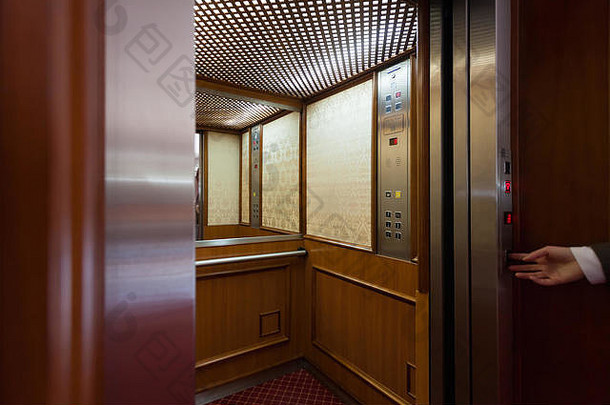 紧迫的按钮花俏的奢侈品酒店电梯