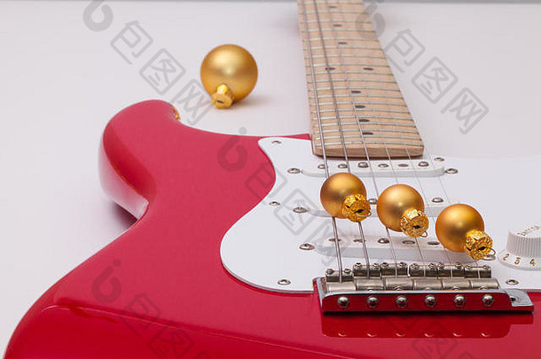 细节红色的电吉他圣诞节装饰